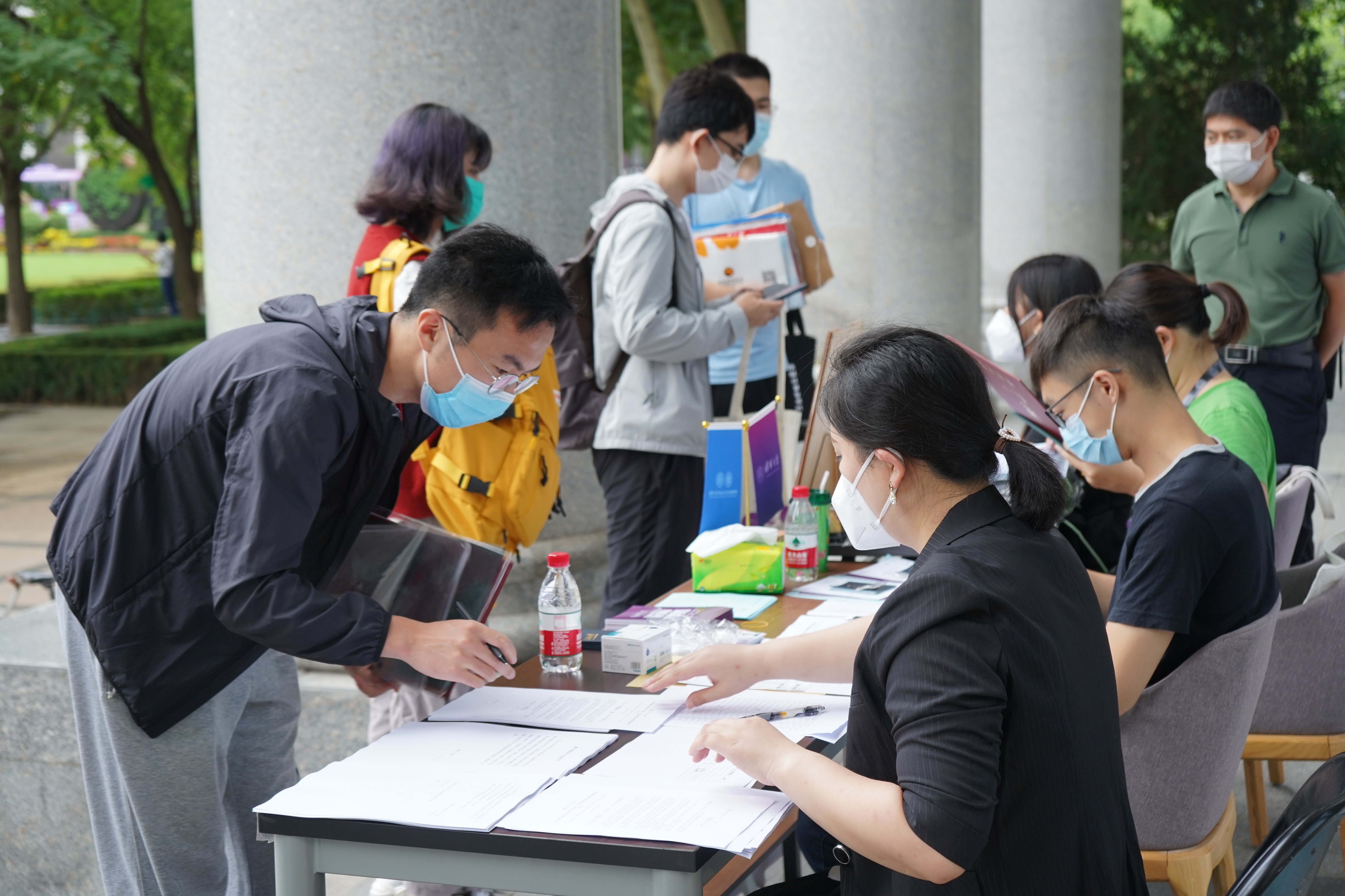 清华万科拷贝漫画
首届公共卫生与健康全日制硕士研究生来啦！